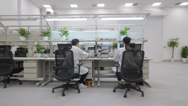 特斯拉中國本土化進(jìn)程新篇章 研發(fā)與數(shù)據(jù)中心啟用，軟件自主開發(fā)能力提速